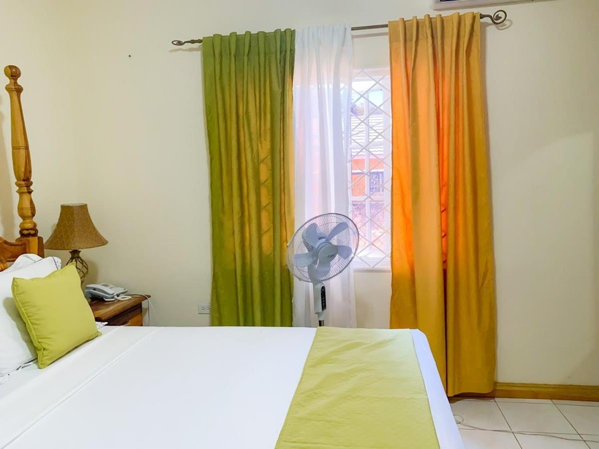 Windbreak Villa Buff Bay Exterior foto